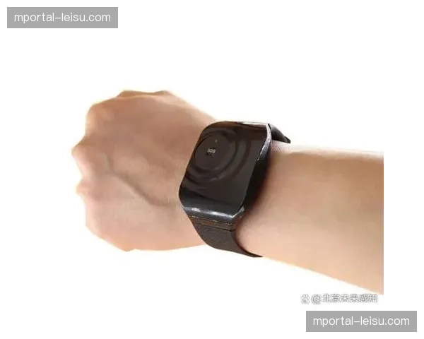 智能手环一键救援模块正在通过室内定位技术提升安全性